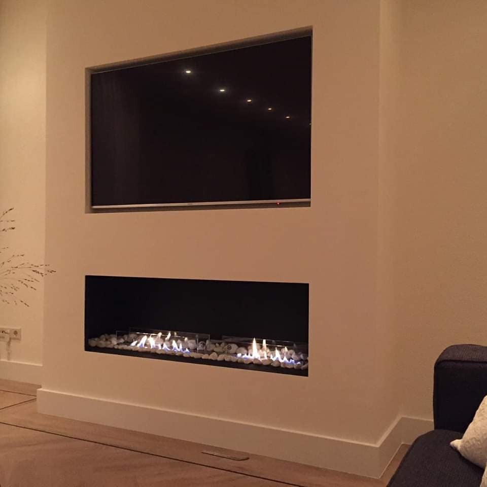 Finished Cinewall media wall with Xaralyn bioethanol burner